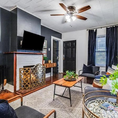 Spacious 4Br Retreat In The Heart Of لافايت المظهر الخارجي الصورة